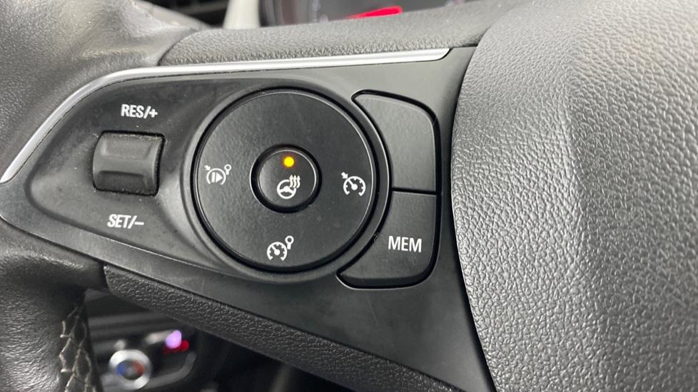 heated steering wheel 