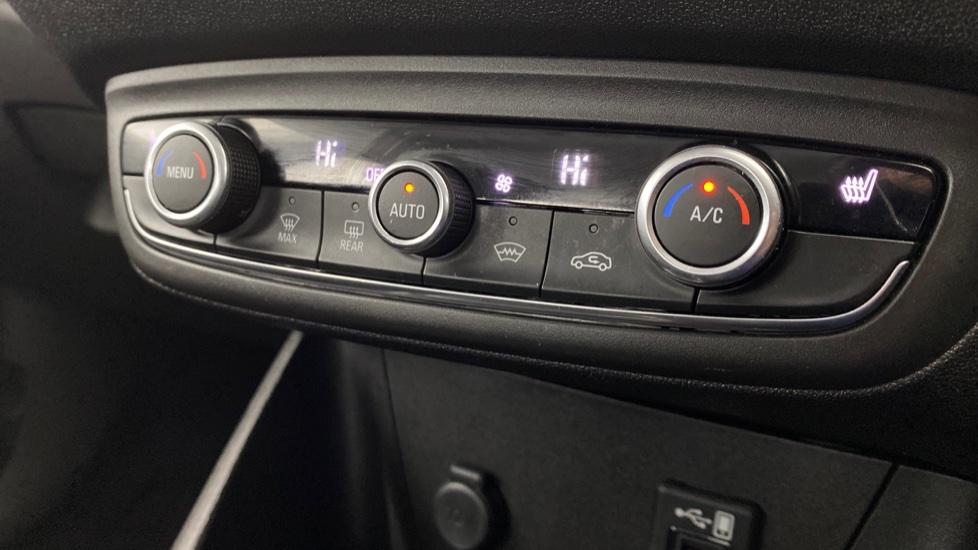 air conditioning and dual Climate control 