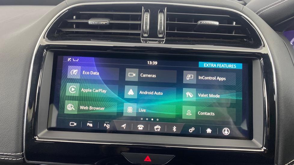 Apple Car Play & Android Auto