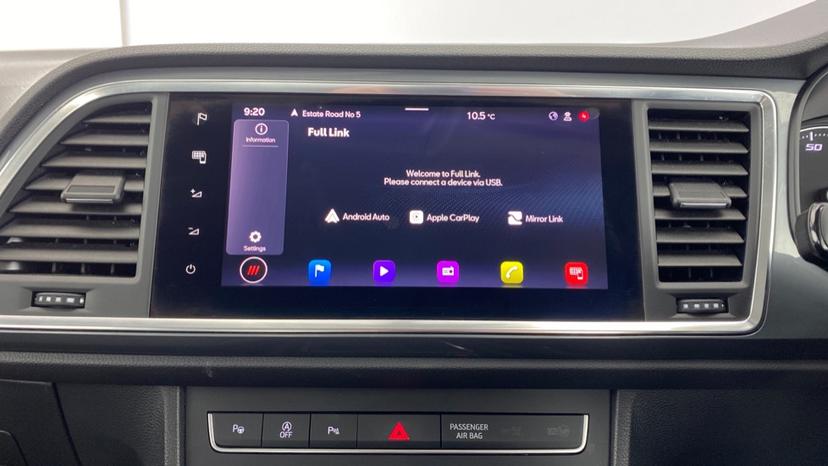 Apple Car Play & Android Auto