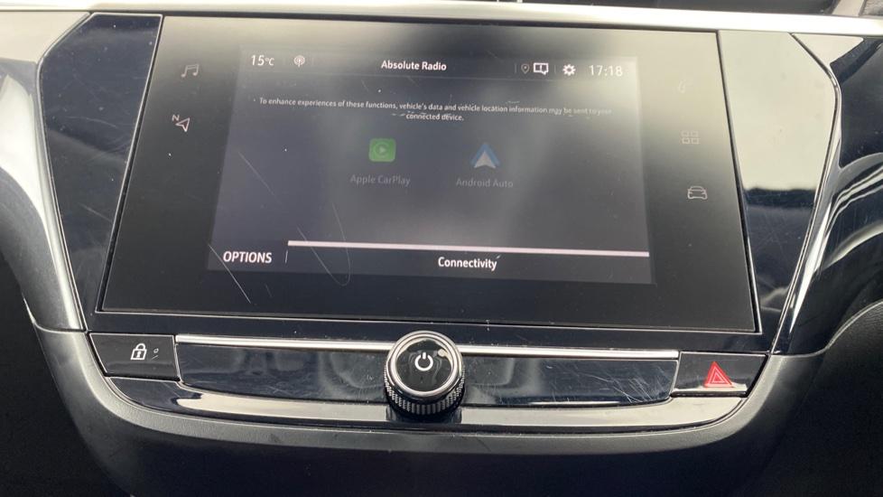 Apple Car Play & Android Auto