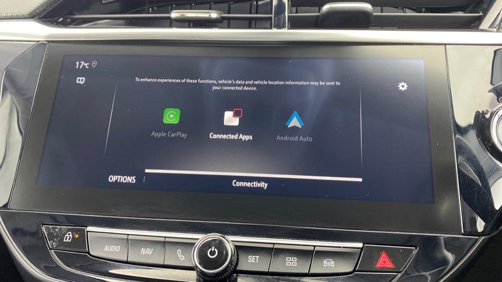 Apple Car Play & Android Auto