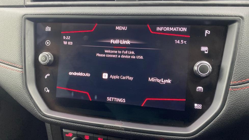 Apple Car Play & Android Auto