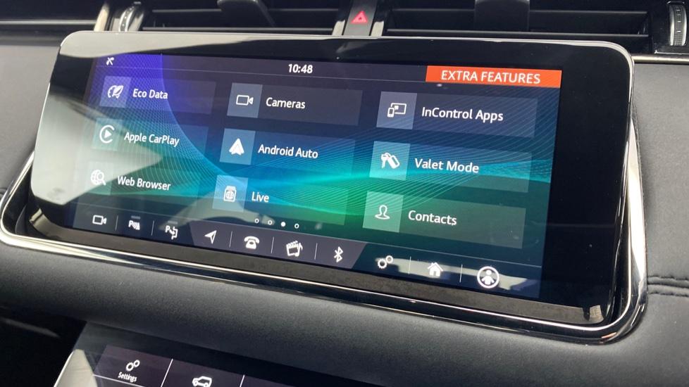 Apple Car Play & Android Auto