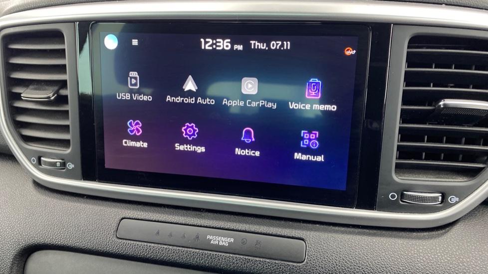 Apple Car Play & Android Auto