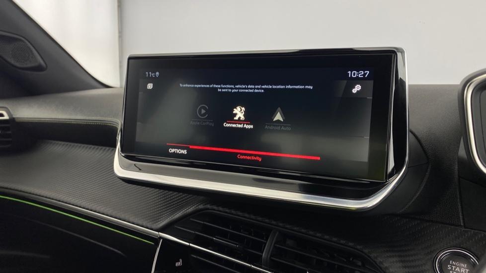 Apple Car Play & Android Auto