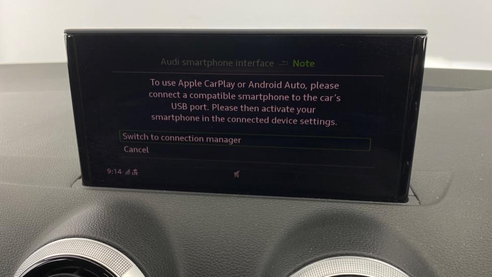 Apple Car Play & Android Auto