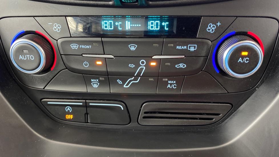 air conditioning and dual Climate control 