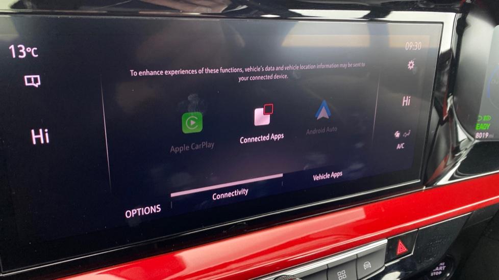 Apple Car Play & Android Auto