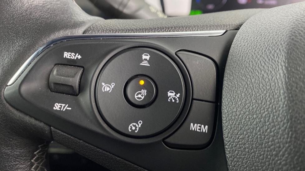 heated steering wheel 