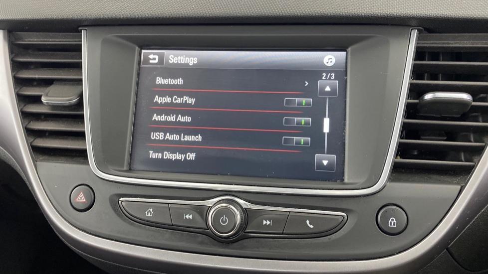 Apple Car Play & Android Auto