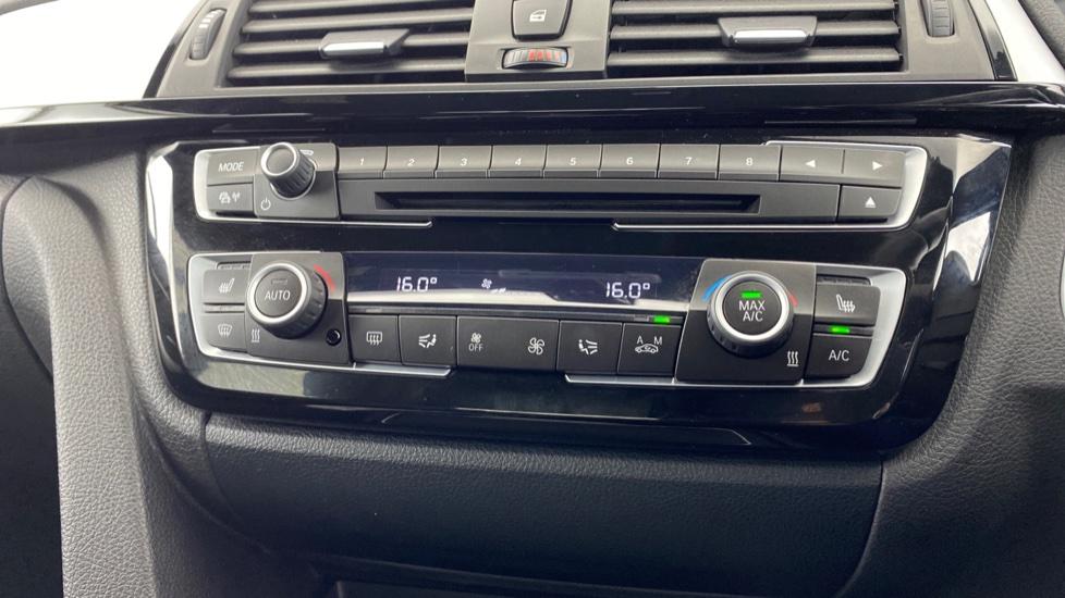 air conditioning and dual Climate control 