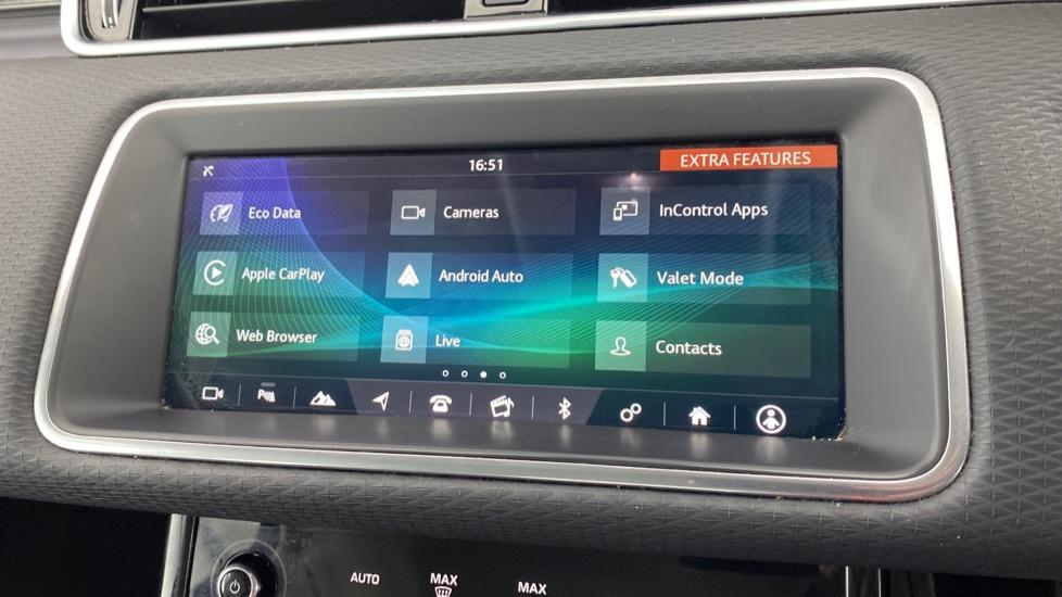 Apple Car Play & Android Auto