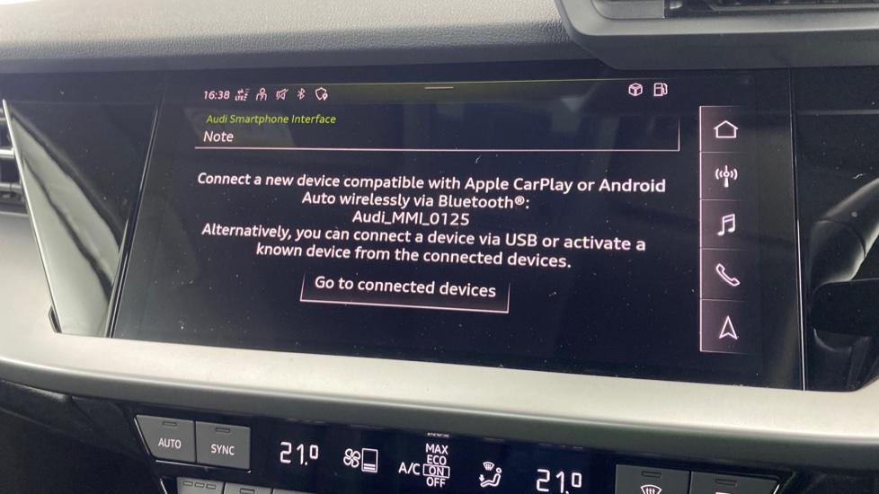 Apple Car Play & Android Auto