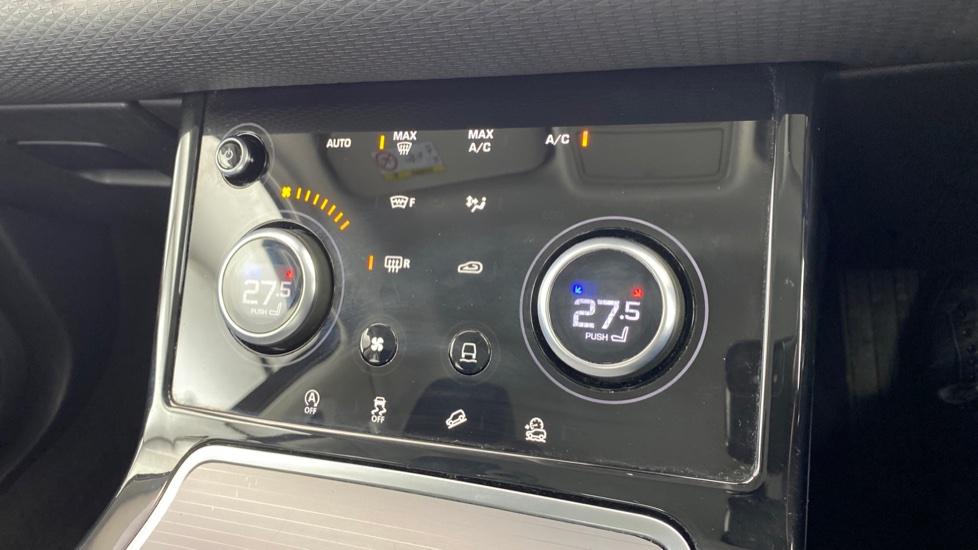 air conditioning and dual Climate control 