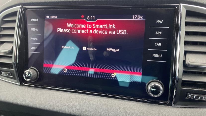 Apple Car Play & Android Auto