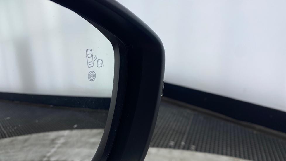 blind spot monitoring 