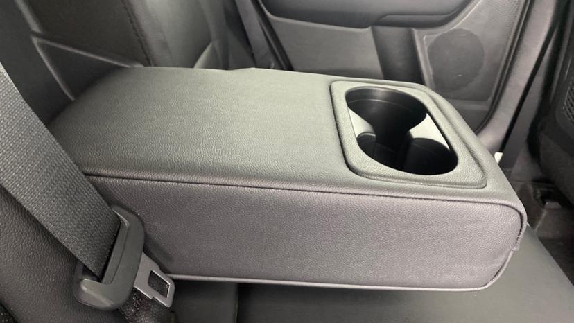 Rear Armrest/ Cup Holder