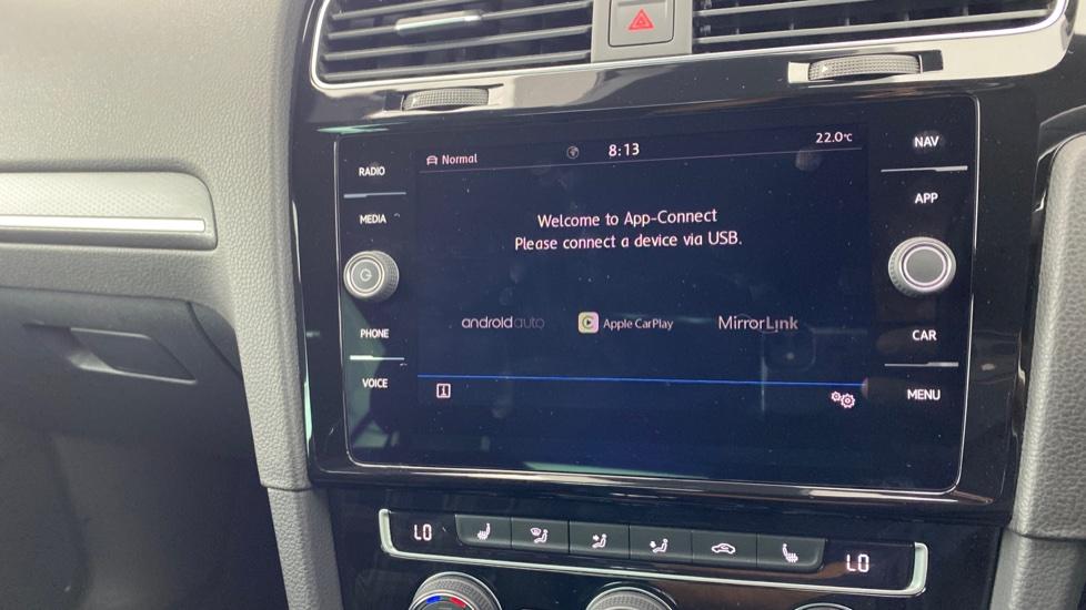 Apple Car Play & Android Auto