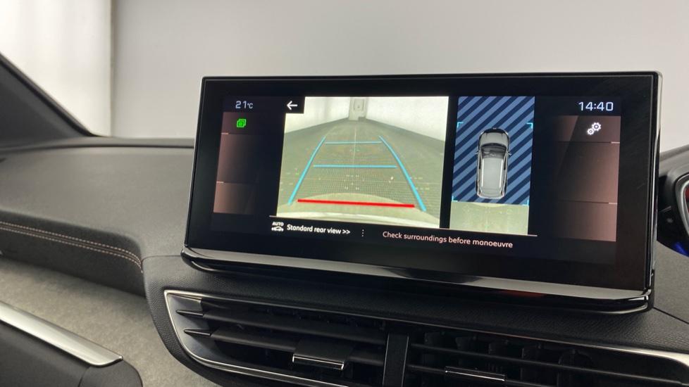 Rear view camera and park assist 