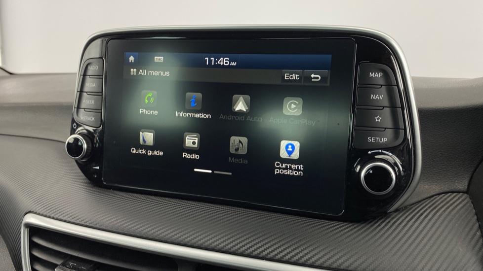 Apple Car Play & Android Auto