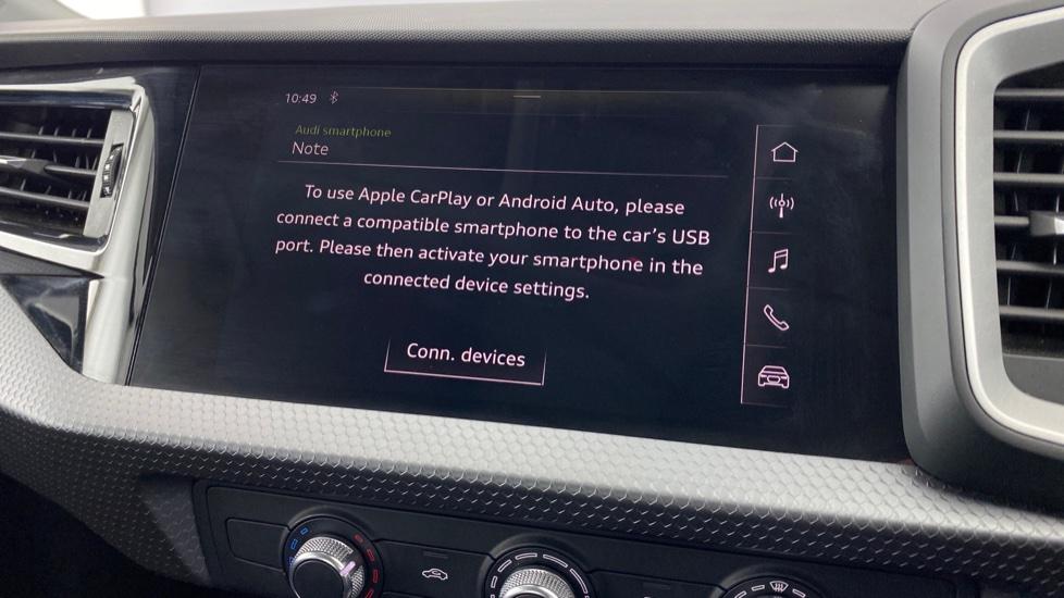 Apple Car Play & Android Auto