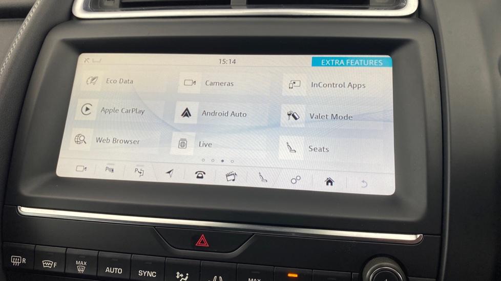 Apple Car Play & Android Auto