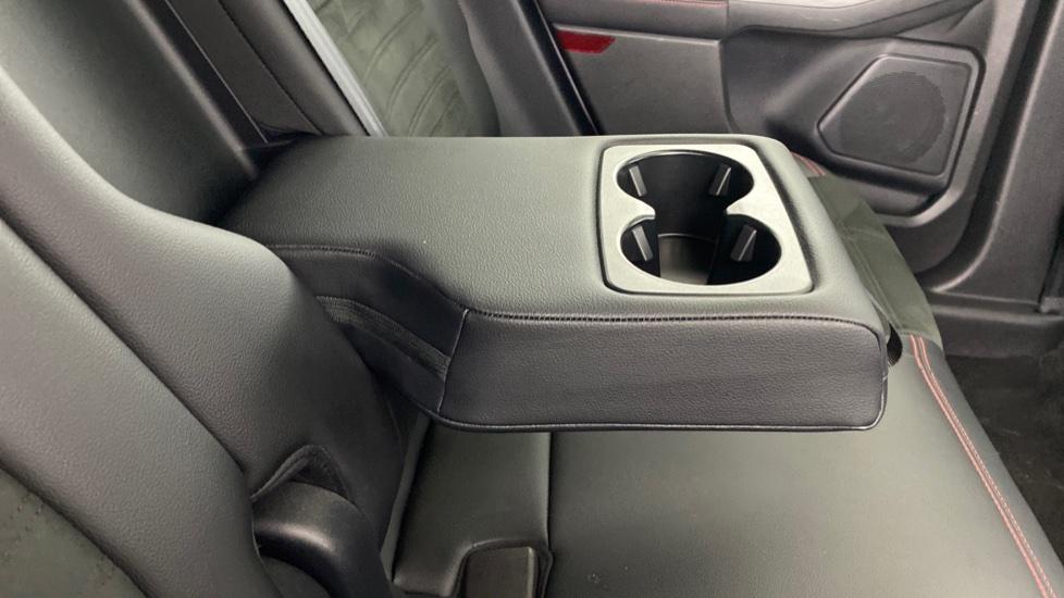 Rear Armrest/ Cup Holder