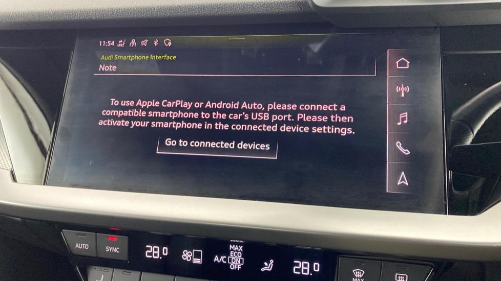 Apple Car Play & Android Auto