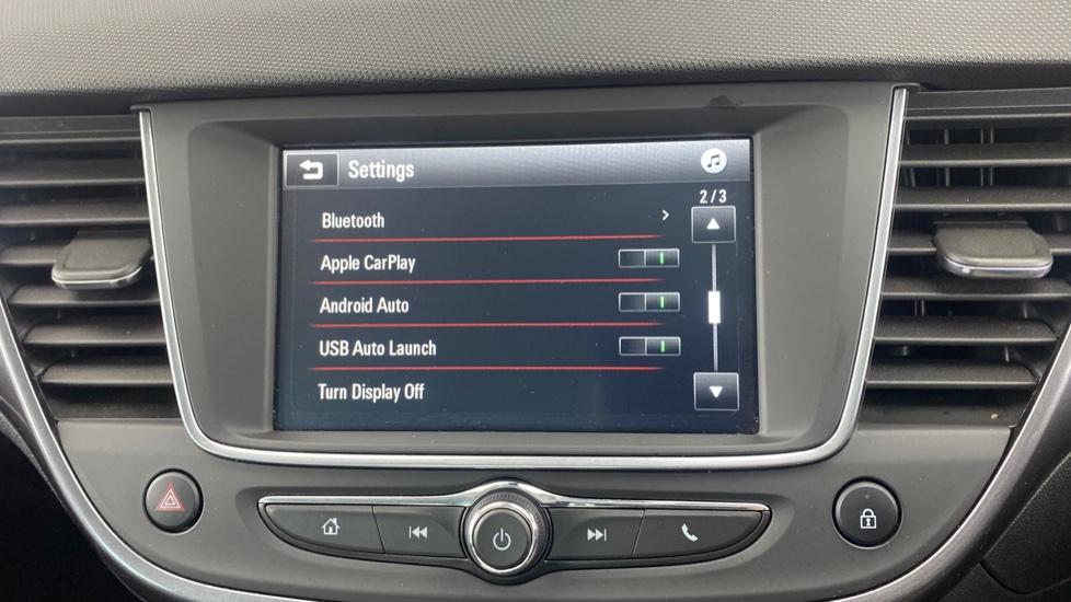 Apple CarPlay and android auto 