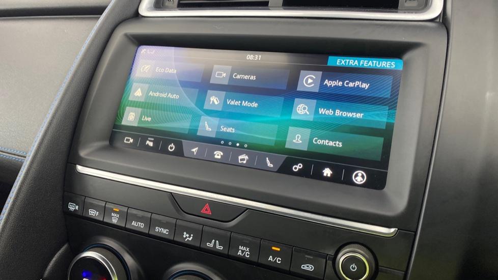 Apple Car Play & Android Auto