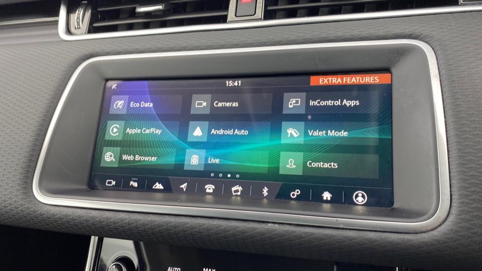 Apple Car Play & Android Auto