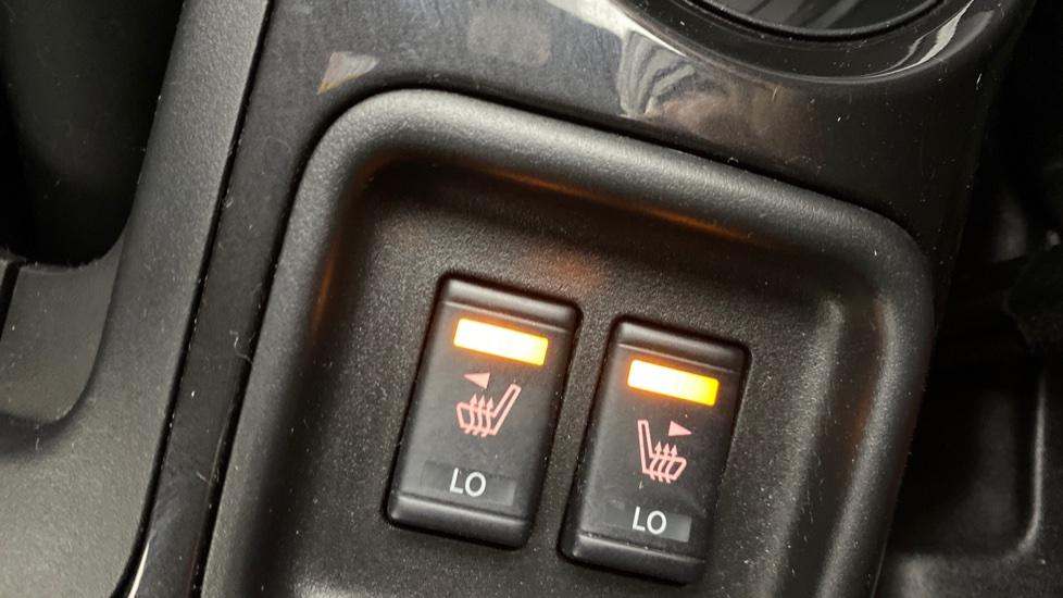 heated and cooling seats 