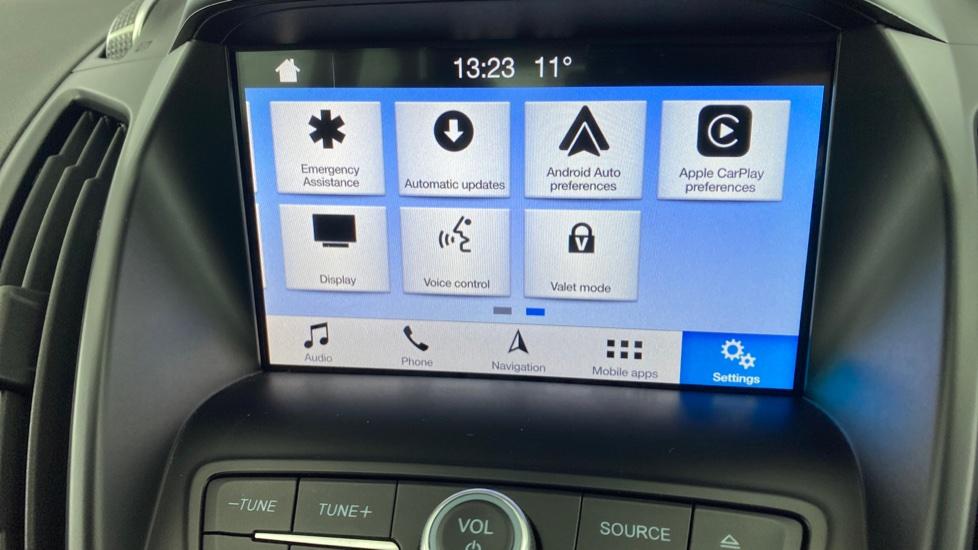 Apple Car Play & Android Auto