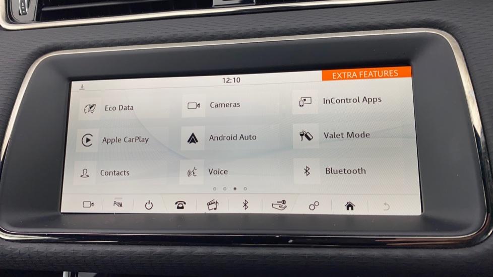 Apple Car Play & Android Auto