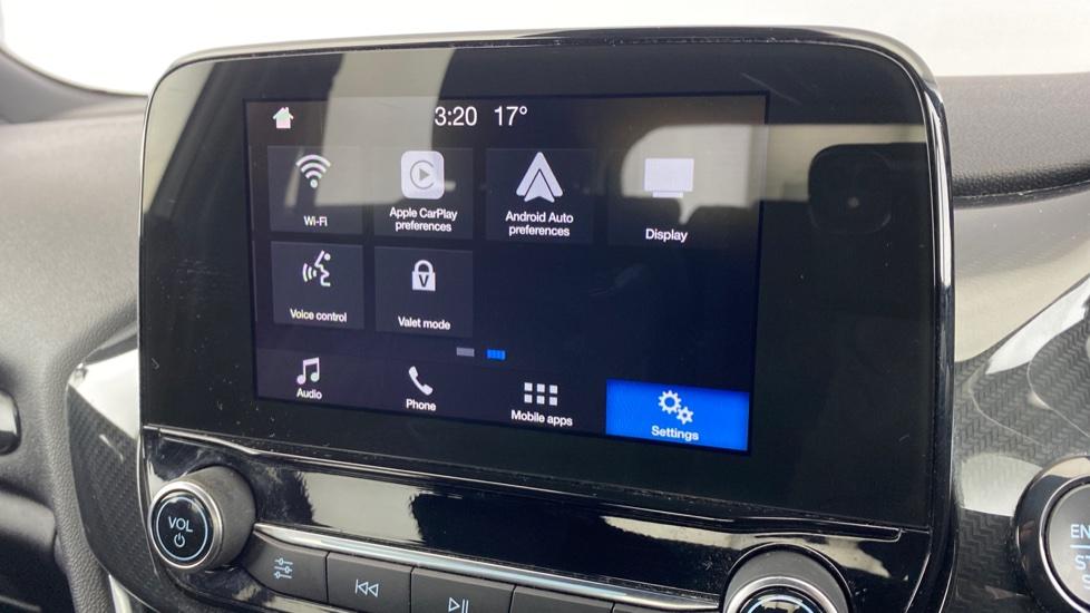 Apple Car Play & Android Auto