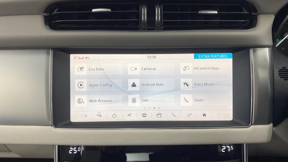 Apple Car Play & Android Auto