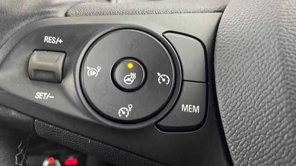 heated steering wheel 