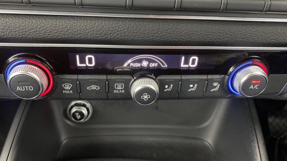 air conditioning and dual Climate control 