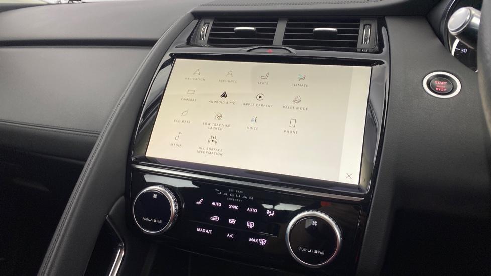 Apple Car Play & Android Auto