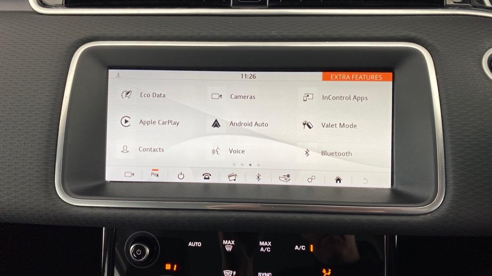 Apple Car Play & Android Auto