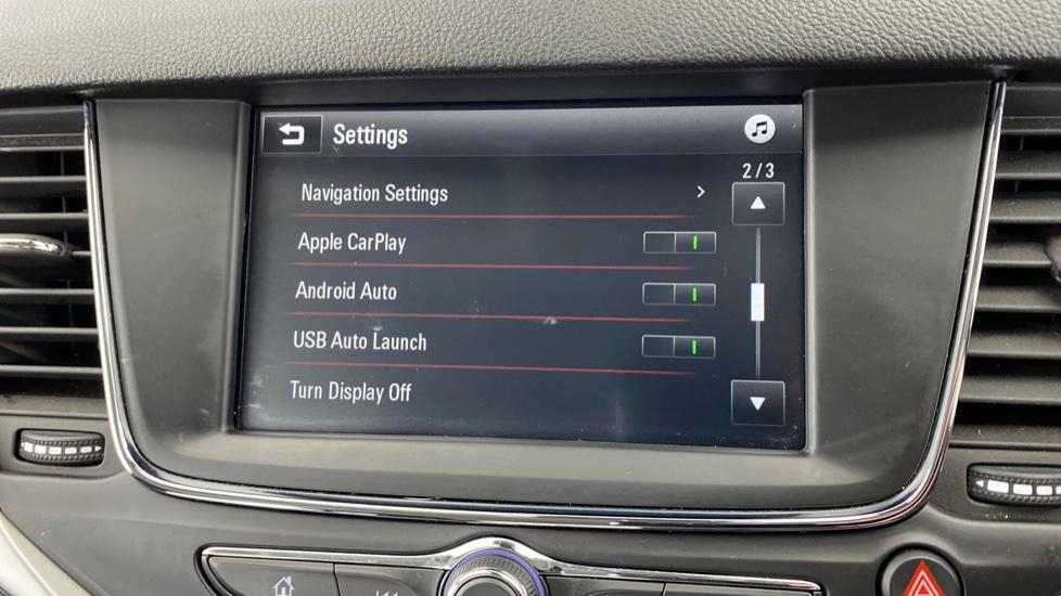 apple CarPlay and android auto 