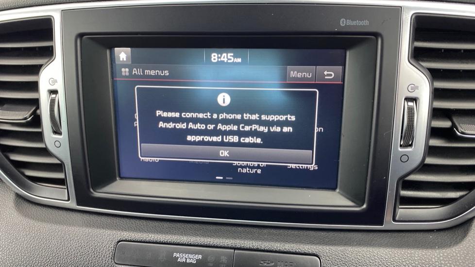 Apple Car Play & Android Auto