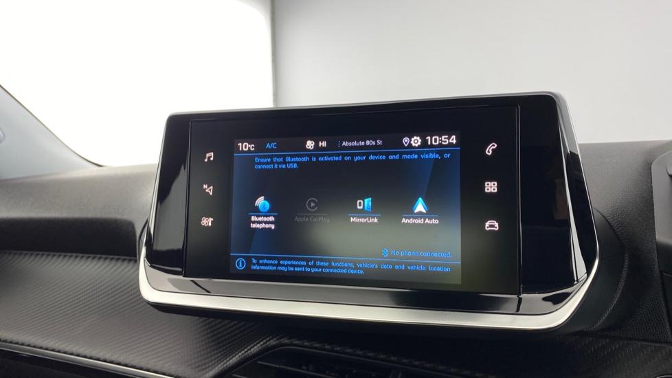 Apple CarPlay and android auto 