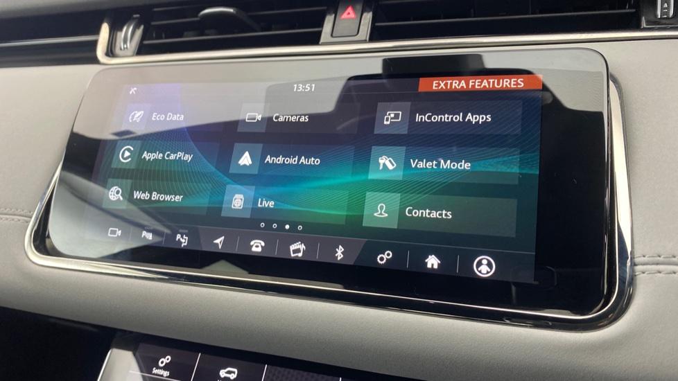 Apple Car Play & Android Auto