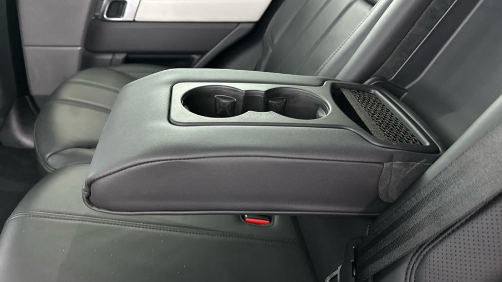 Rear Armrest/ Cup Holder