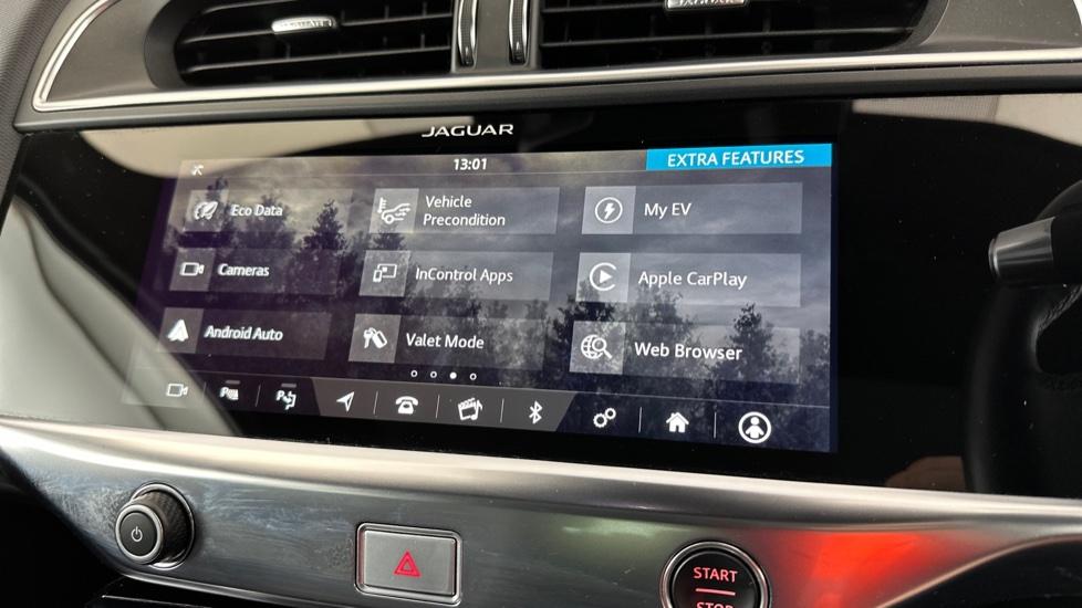 Apple CarPlay / Android Auto 