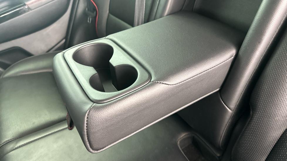 Rear Armrest/ Cup Holder