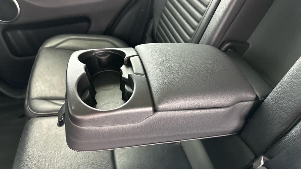 Rear Armrest/ Cup Holder