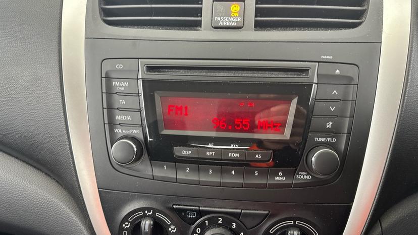 FM radio 